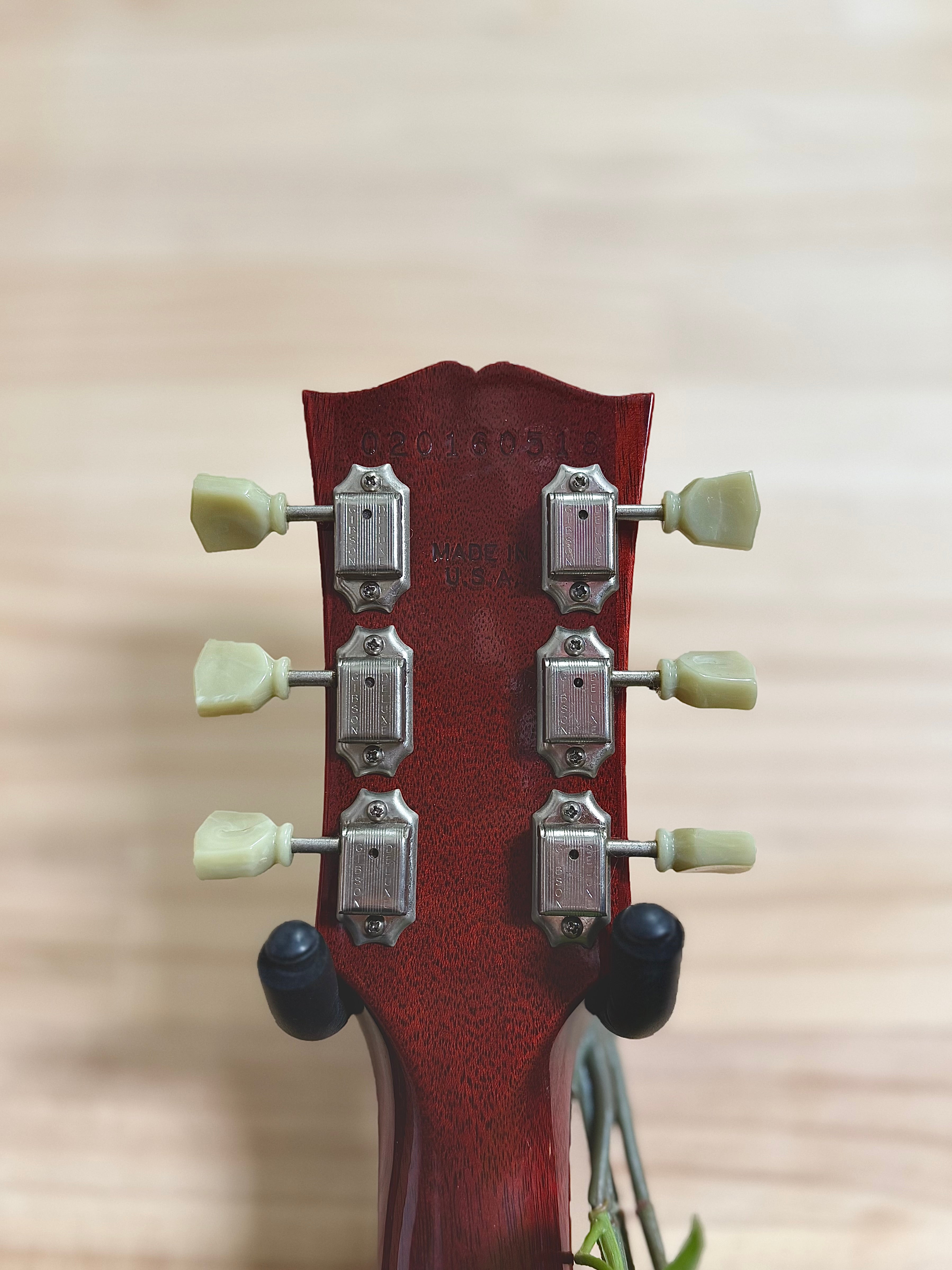 Gibson | Les Paul Standard | LP6+ | Cherryburst | 2006 | Pre-Loved Gibson | Les Paul Standard | LP6+ | Cherryburst | 2006 | Pre-Loved